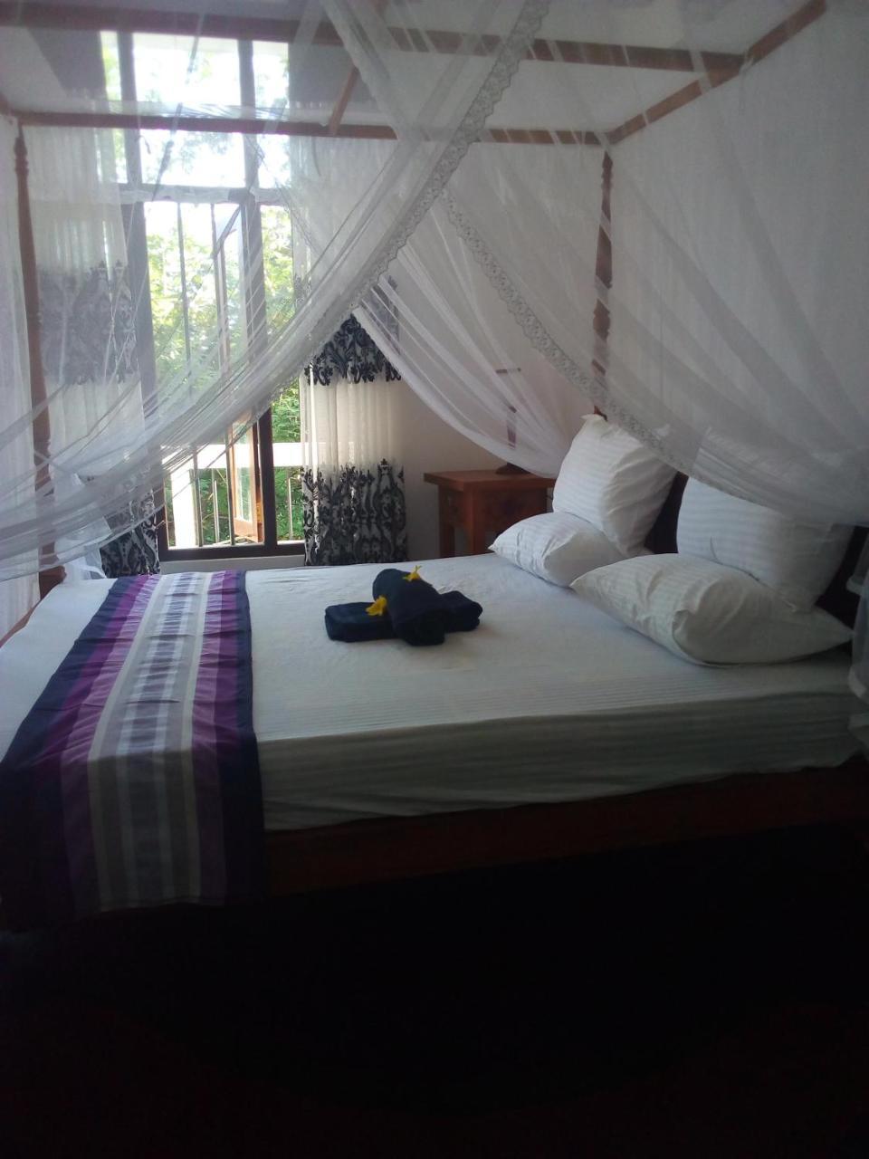 Daasa Guest Mirissa Hotel Exterior photo
